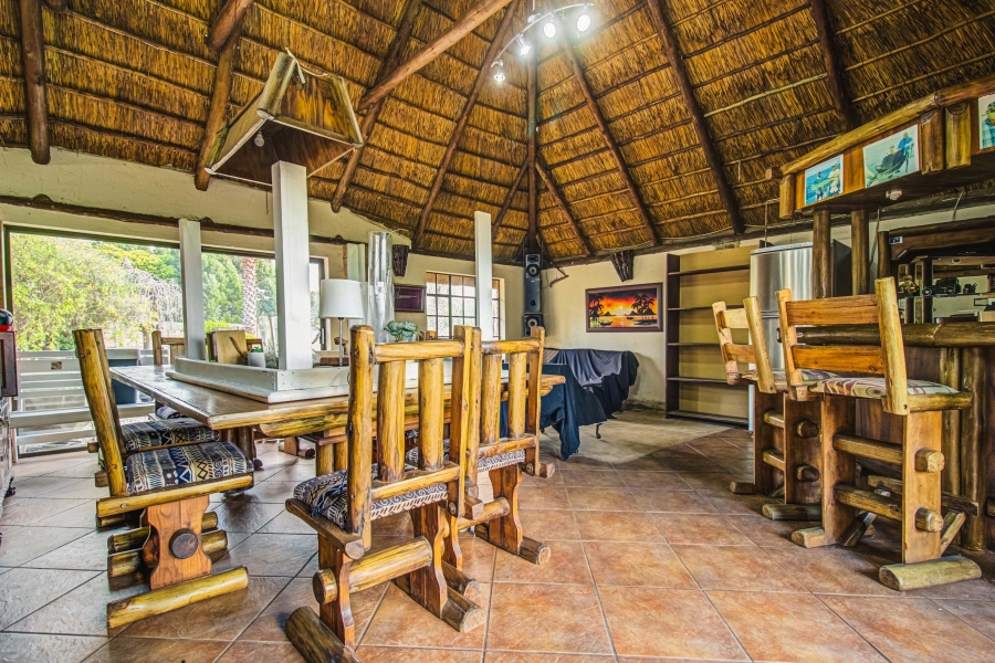 16 Bedroom Property for Sale in Zesfontein A H Gauteng