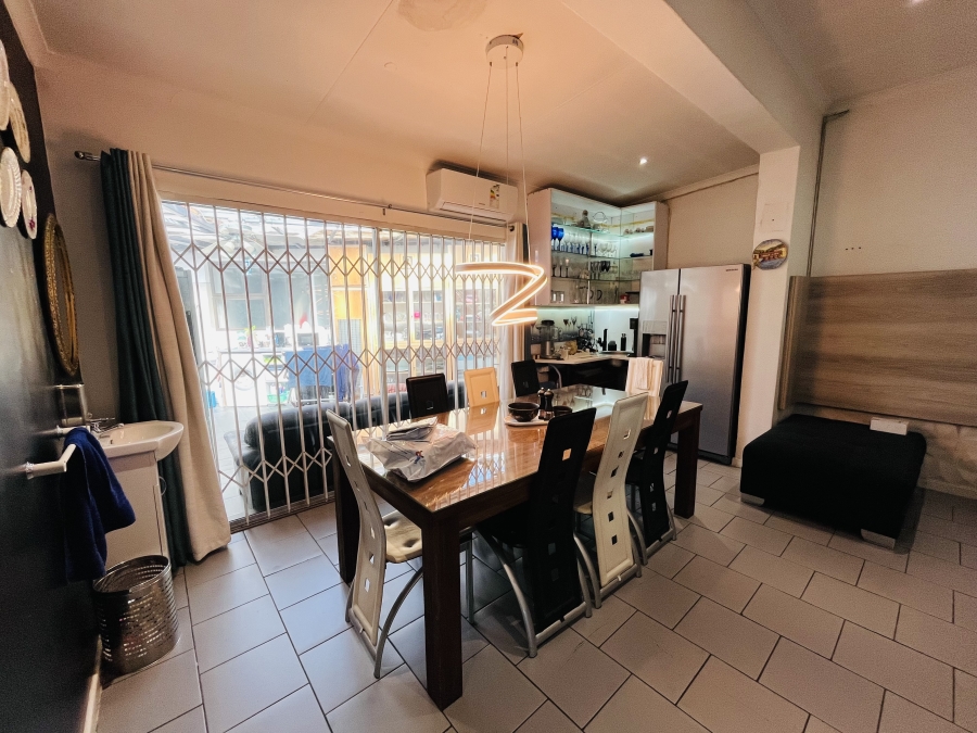 4 Bedroom Property for Sale in Kensington Gauteng
