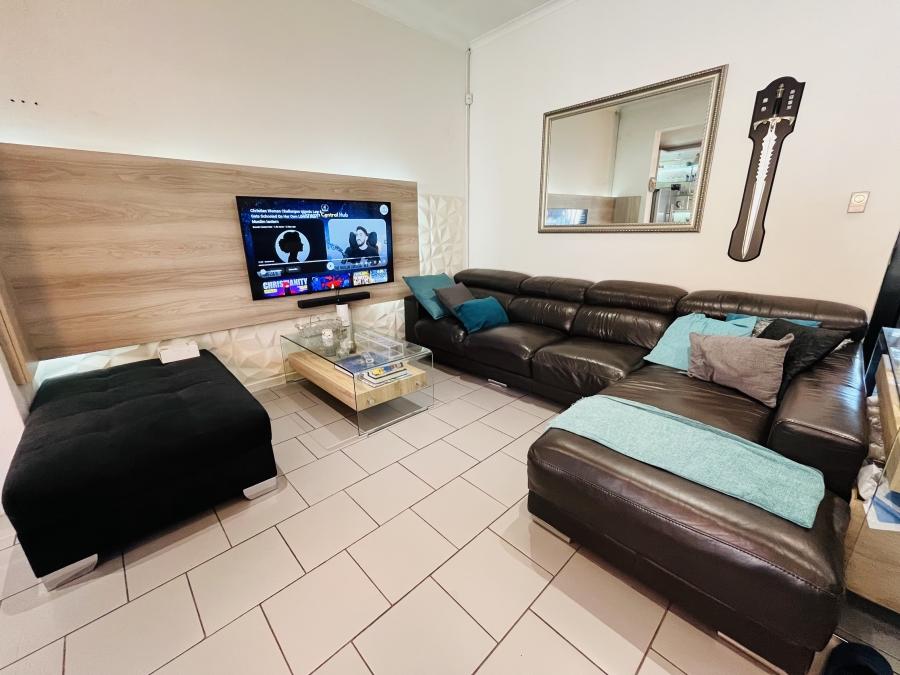4 Bedroom Property for Sale in Kensington Gauteng
