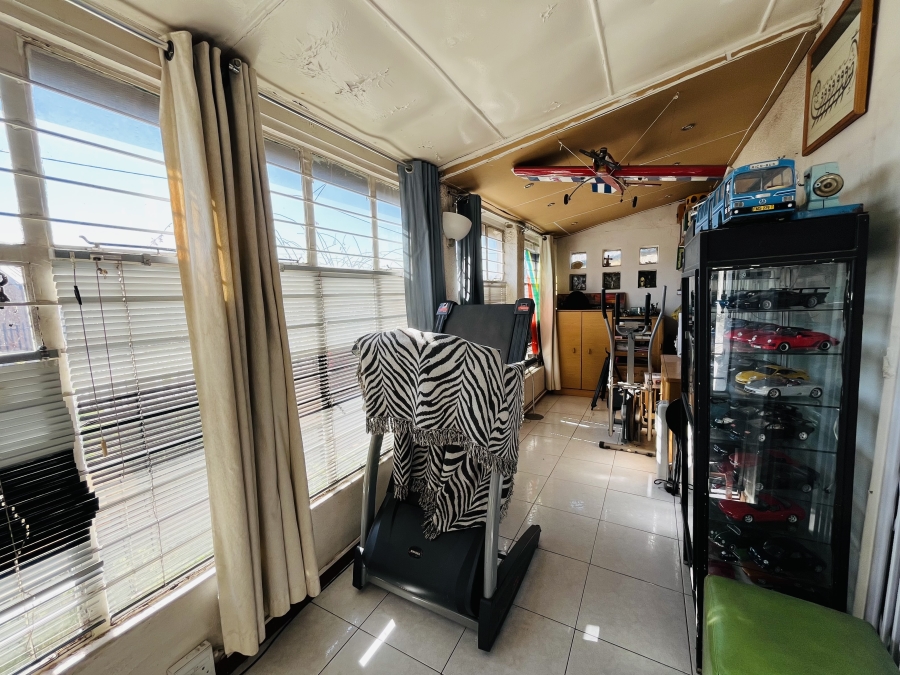 4 Bedroom Property for Sale in Kensington Gauteng