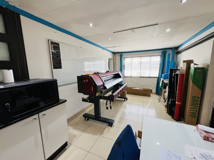 4 Bedroom Property for Sale in Kensington Gauteng