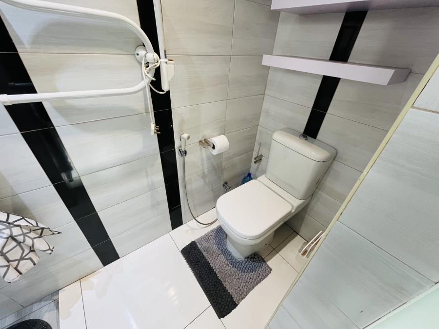 4 Bedroom Property for Sale in Kensington Gauteng
