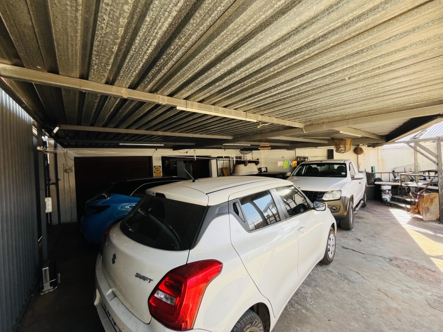 4 Bedroom Property for Sale in Kensington Gauteng