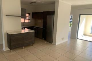 3 Bedroom Property for Sale in Greenstone Hill Gauteng