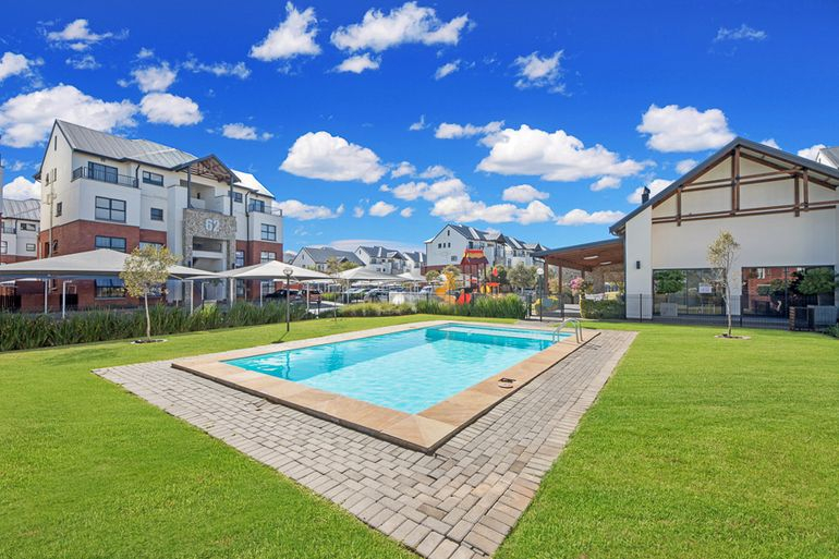 3 Bedroom Property for Sale in Greenstone Hill Gauteng
