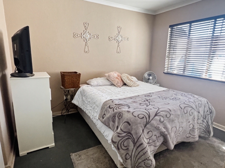 2 Bedroom Property for Sale in Sunninghill Gauteng