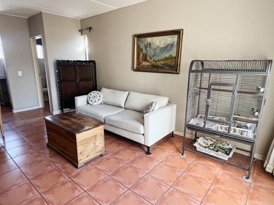 2 Bedroom Property for Sale in Sunninghill Gauteng