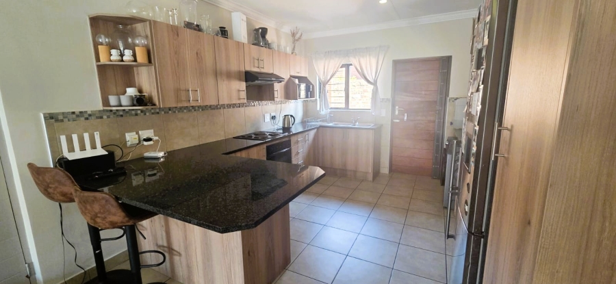 3 Bedroom Property for Sale in Equestria Gauteng