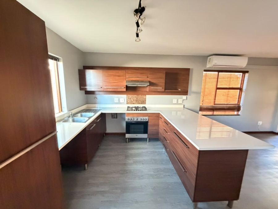 To Let 3 Bedroom Property for Rent in Country View Estate Gauteng