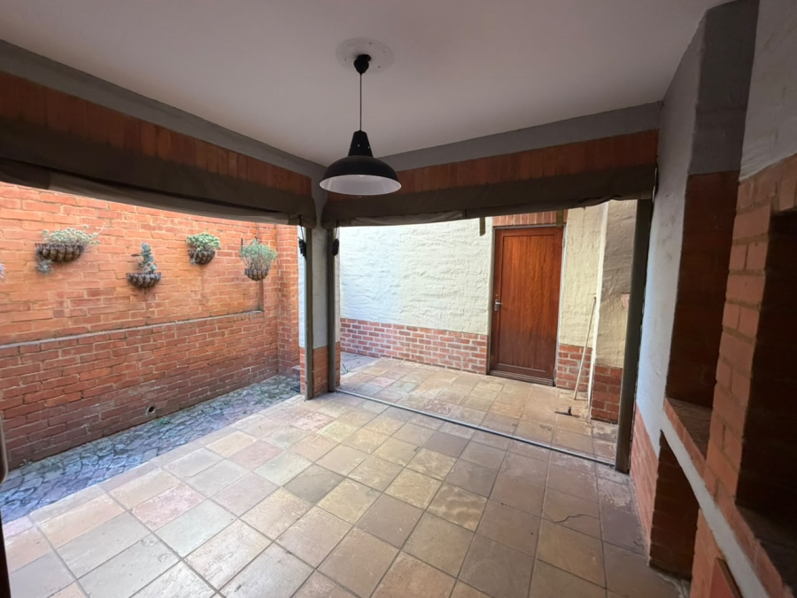 To Let 3 Bedroom Property for Rent in Country View Estate Gauteng