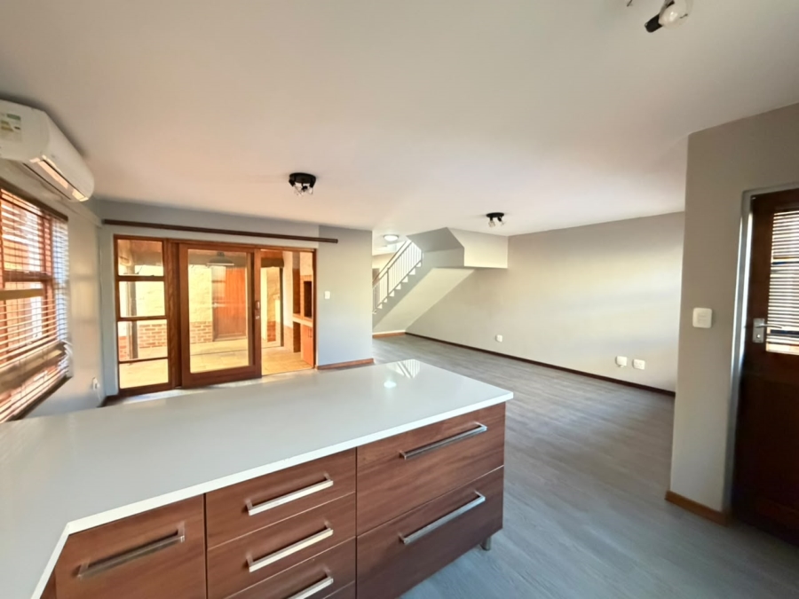 To Let 3 Bedroom Property for Rent in Country View Estate Gauteng