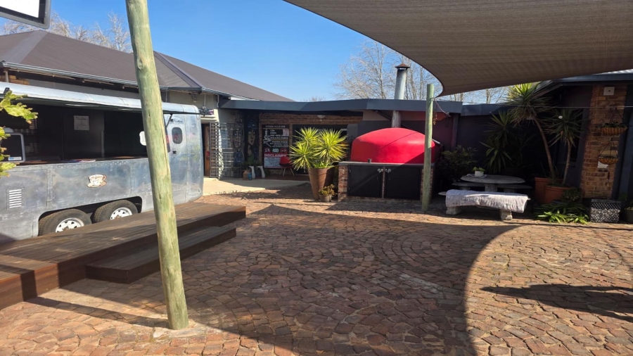 To Let Commercial Property for Rent in Northmead Gauteng