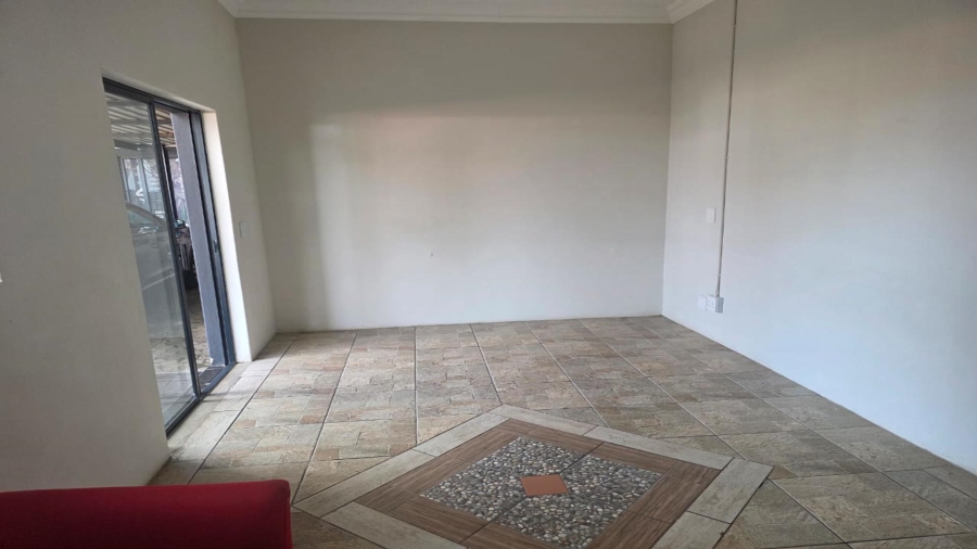 To Let Commercial Property for Rent in Northmead Gauteng