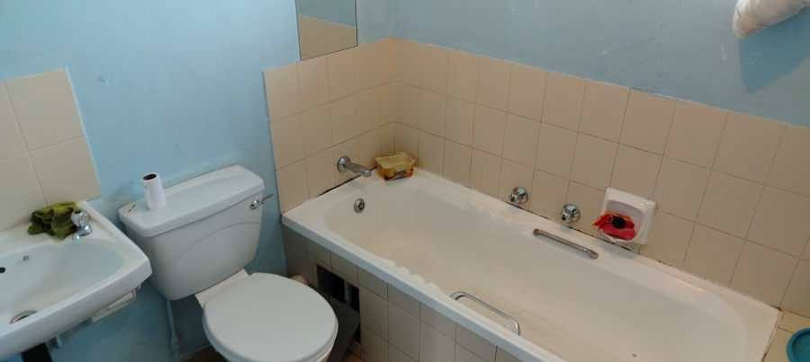 2 Bedroom Property for Sale in Benoni Central Gauteng