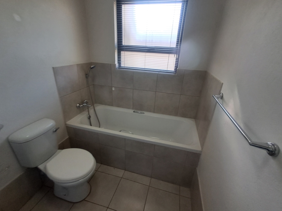 2 Bedroom Property for Sale in Brentwood Park Gauteng