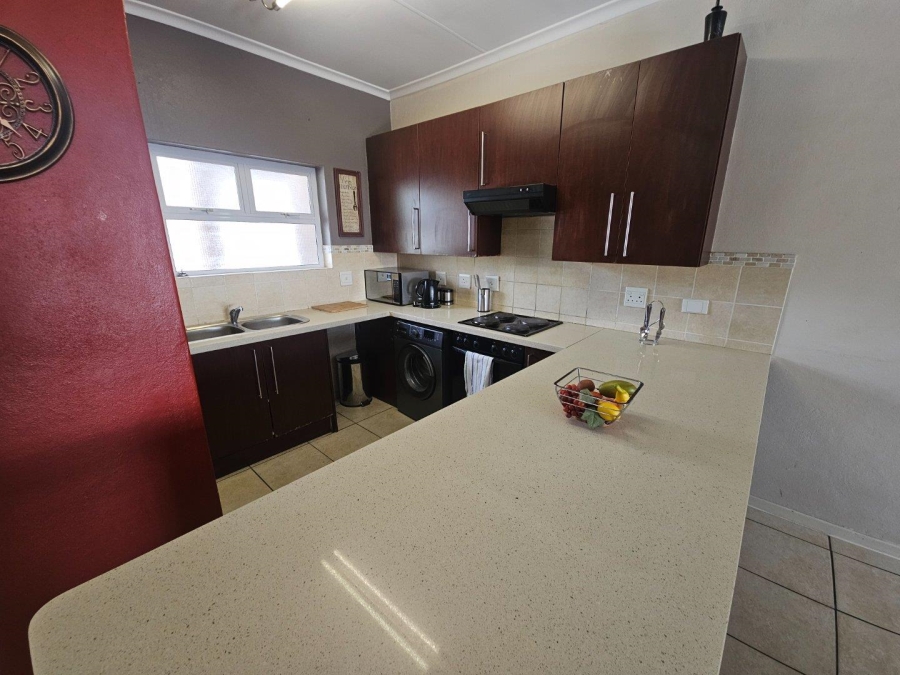 To Let 2 Bedroom Property for Rent in Edenburg Gauteng
