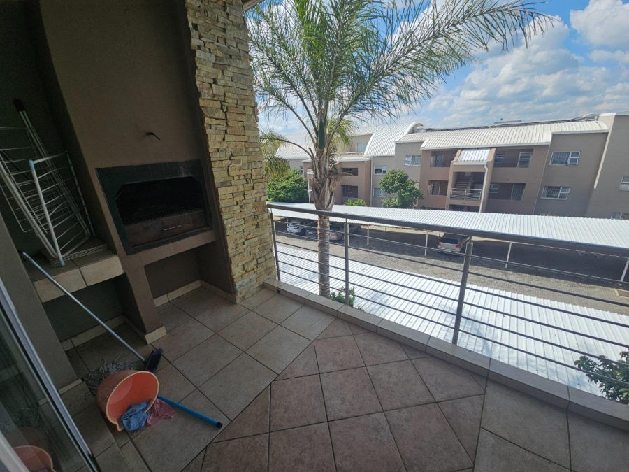 To Let 2 Bedroom Property for Rent in Edenburg Gauteng