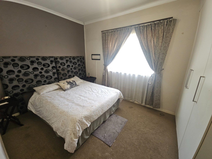 To Let 2 Bedroom Property for Rent in Edenburg Gauteng