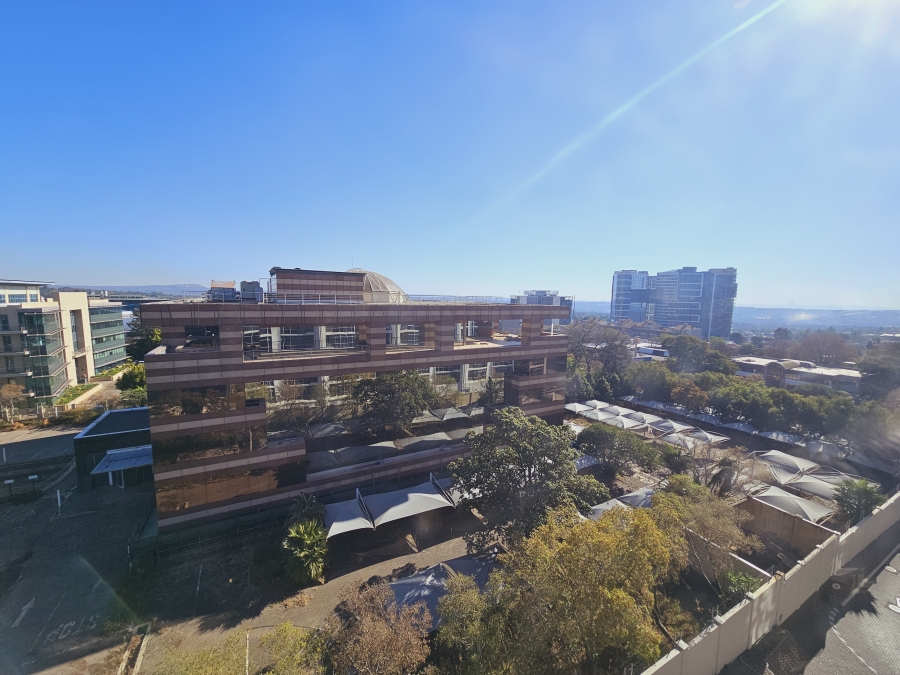 To Let 2 Bedroom Property for Rent in Sandown Gauteng