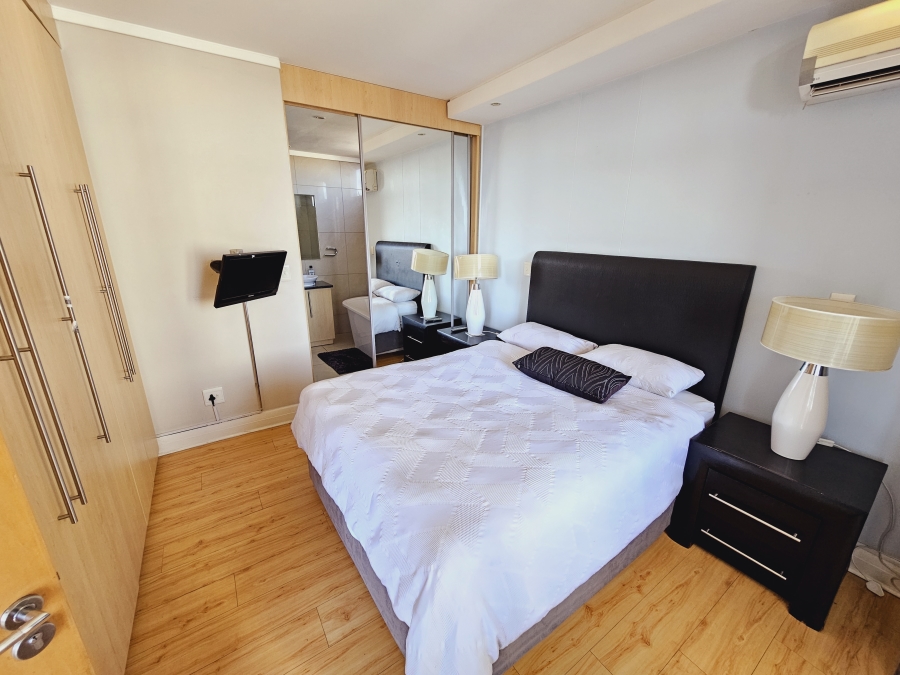 To Let 2 Bedroom Property for Rent in Sandown Gauteng