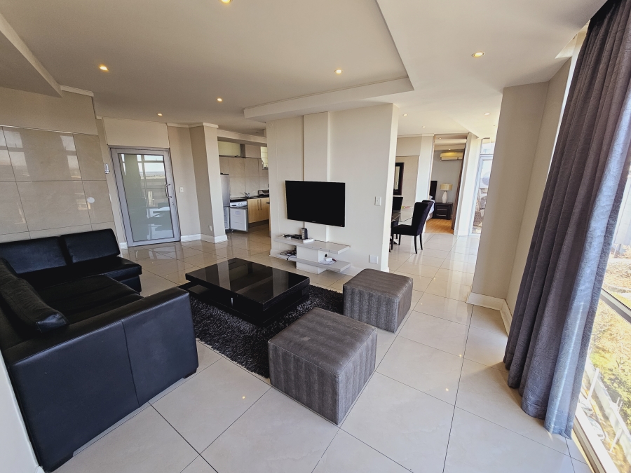 To Let 2 Bedroom Property for Rent in Sandown Gauteng