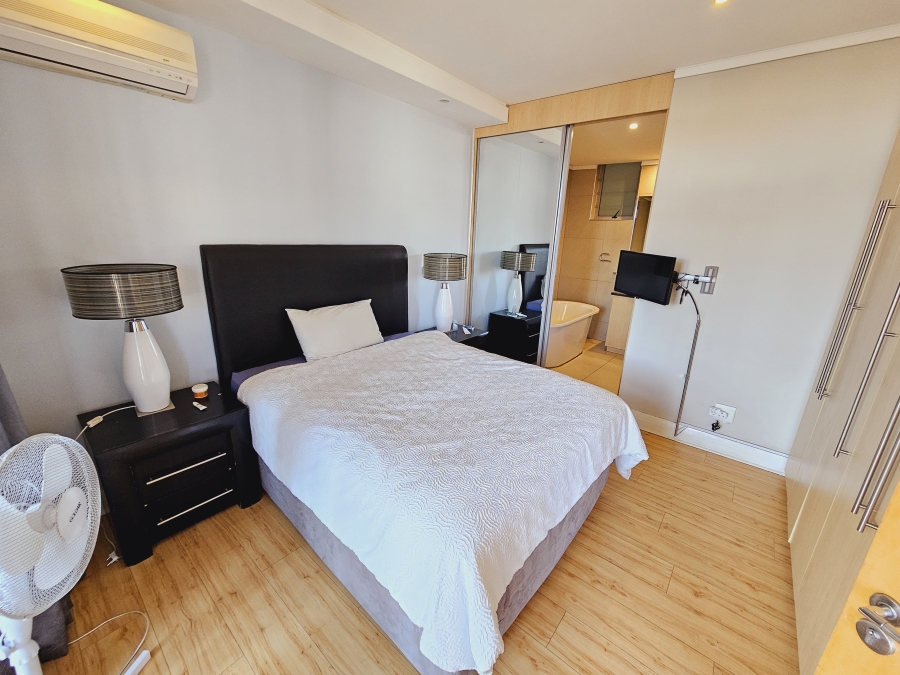To Let 2 Bedroom Property for Rent in Sandown Gauteng