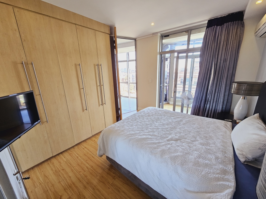 To Let 2 Bedroom Property for Rent in Sandown Gauteng