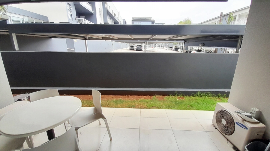 To Let 2 Bedroom Property for Rent in Sandown Gauteng