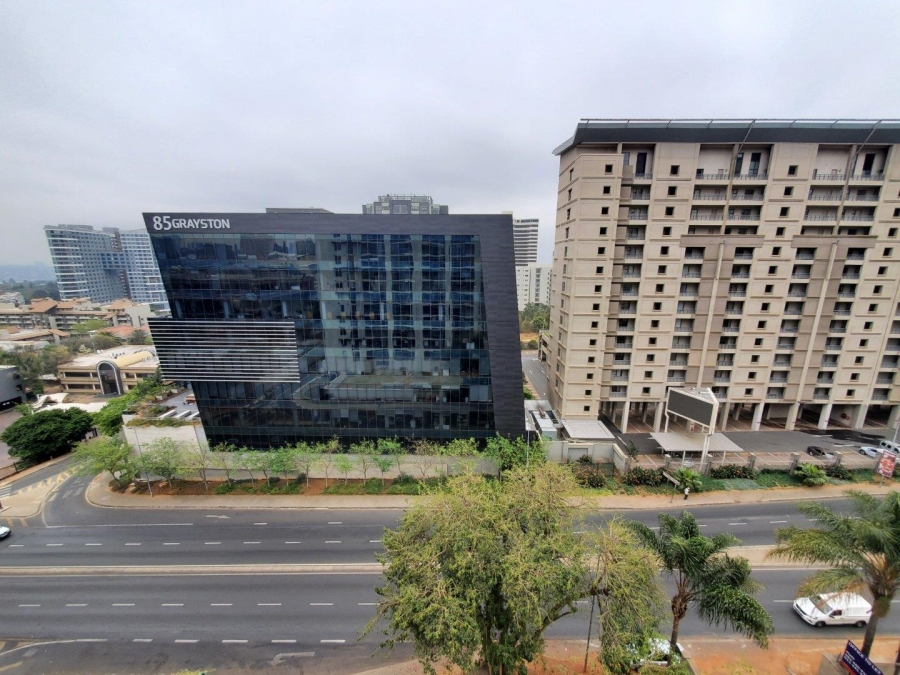 To Let 2 Bedroom Property for Rent in Sandown Gauteng