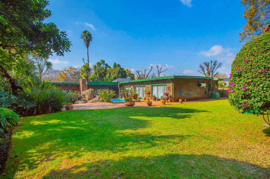 3 Bedroom Property for Sale in Bronberrick Gauteng
