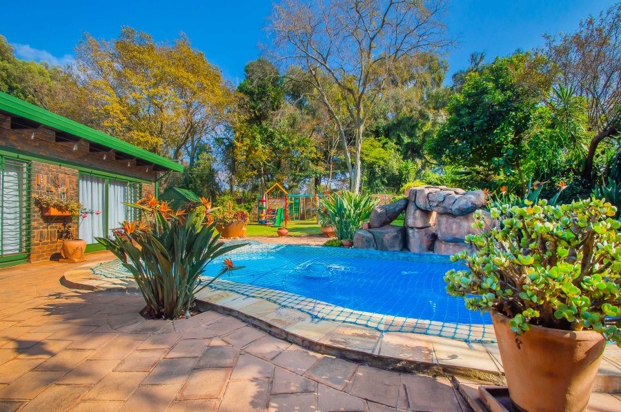 3 Bedroom Property for Sale in Bronberrick Gauteng