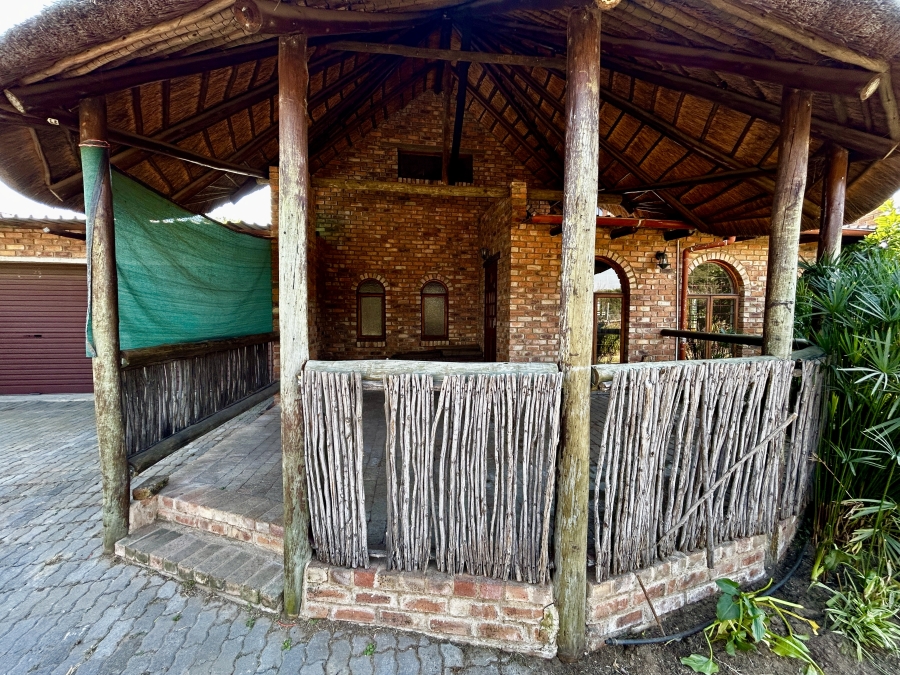 To Let 3 Bedroom Property for Rent in Blue Hills Gauteng