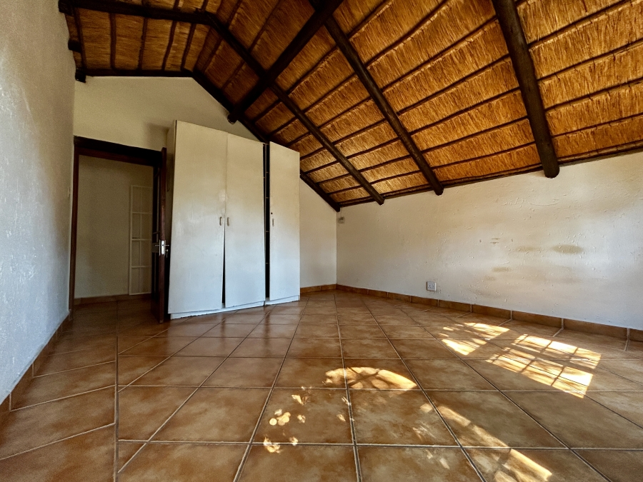 To Let 3 Bedroom Property for Rent in Blue Hills Gauteng