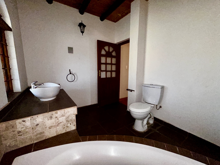 To Let 3 Bedroom Property for Rent in Blue Hills Gauteng