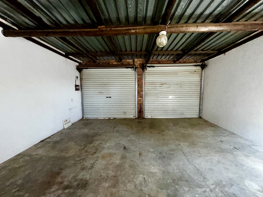 To Let 3 Bedroom Property for Rent in Blue Hills Gauteng