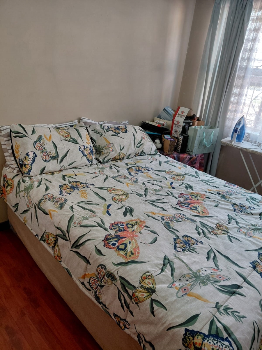 To Let 2 Bedroom Property for Rent in Vorna Valley Gauteng