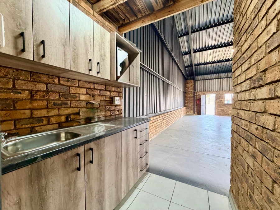 To Let Commercial Property for Rent in Benoni AH Gauteng