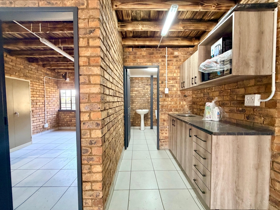 To Let Commercial Property for Rent in Benoni AH Gauteng