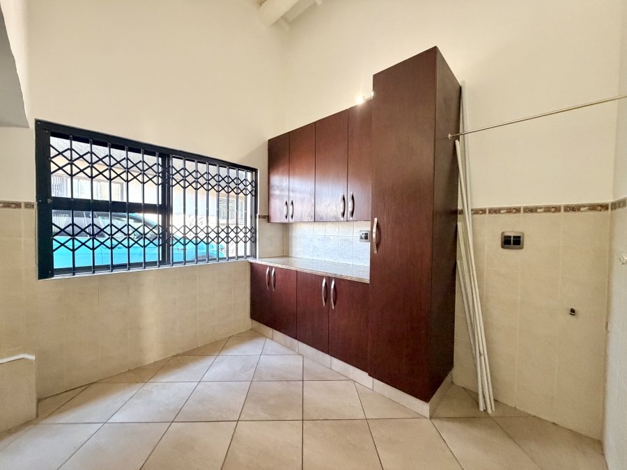 To Let 5 Bedroom Property for Rent in Benoni AH Gauteng