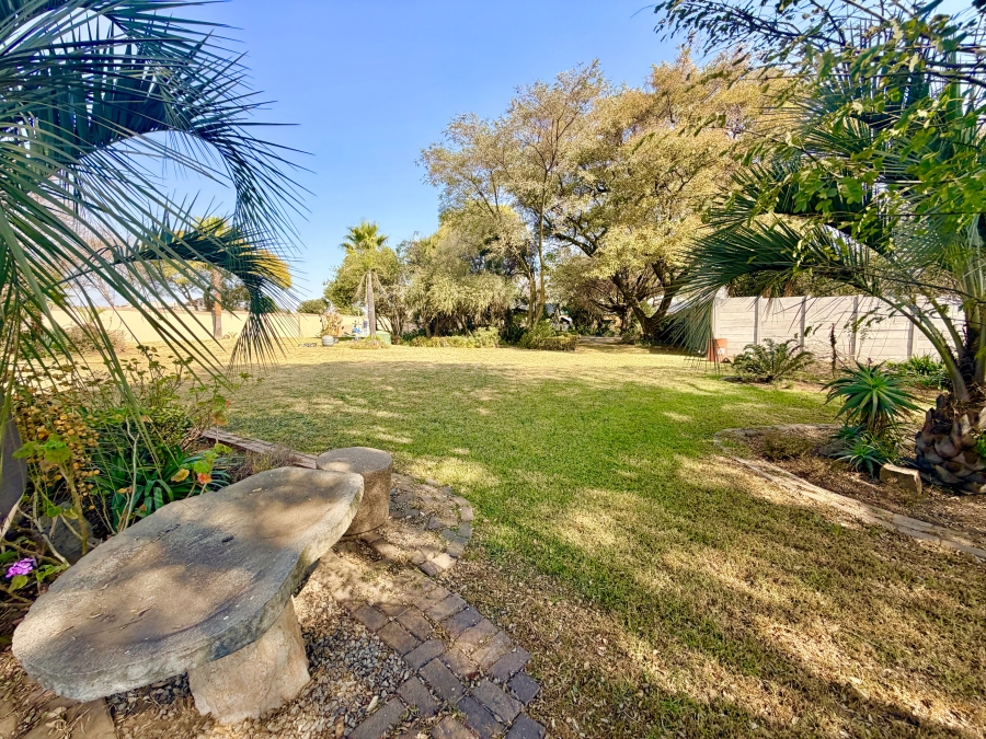 To Let 5 Bedroom Property for Rent in Benoni AH Gauteng