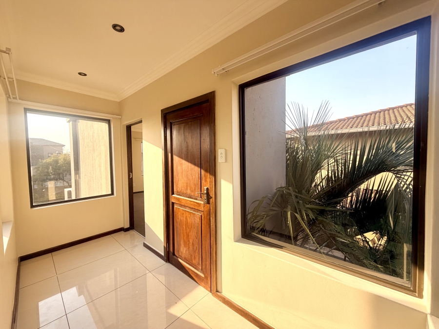 4 Bedroom Property for Sale in La Como Lifestyle Estate Gauteng