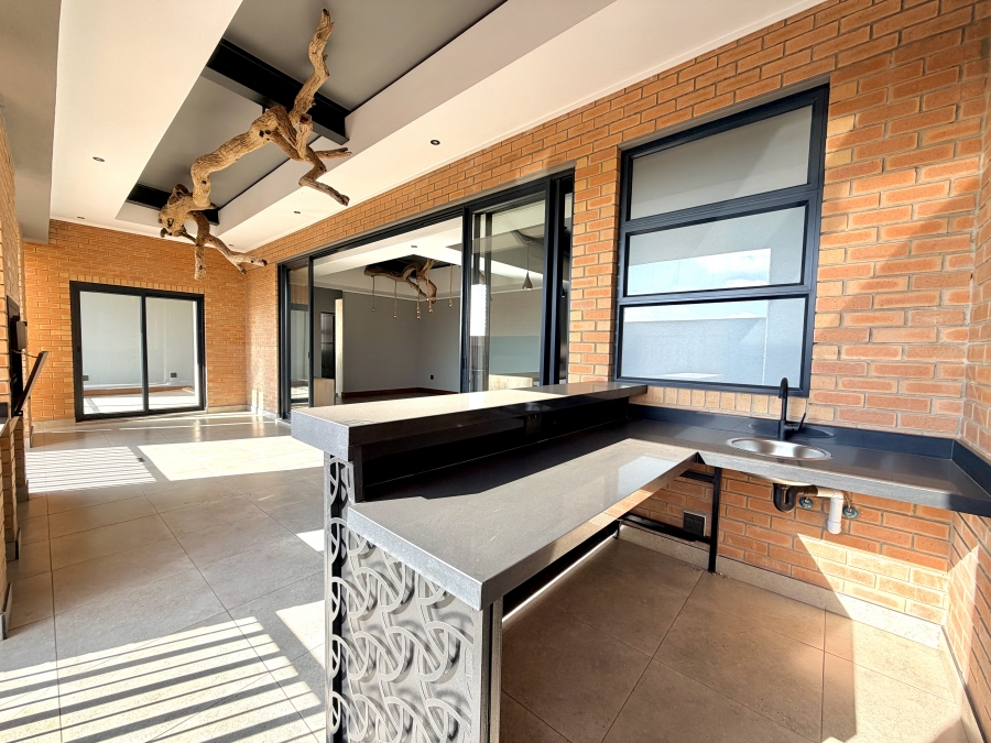 3 Bedroom Property for Sale in Rynfield Gauteng