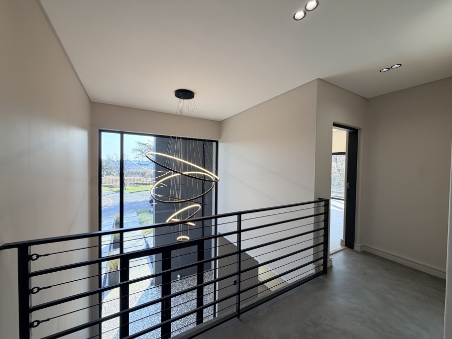 5 Bedroom Property for Sale in La Como Lifestyle Estate Gauteng