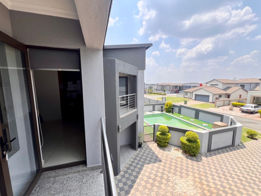 5 Bedroom Property for Sale in Montana Gauteng