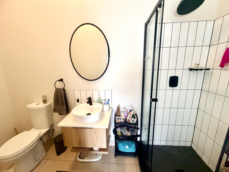 2 Bedroom Property for Sale in Aspen Hills Gauteng
