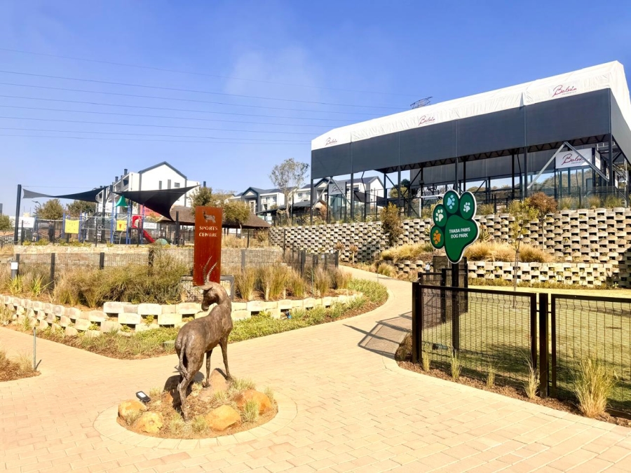 2 Bedroom Property for Sale in Aspen Hills Gauteng