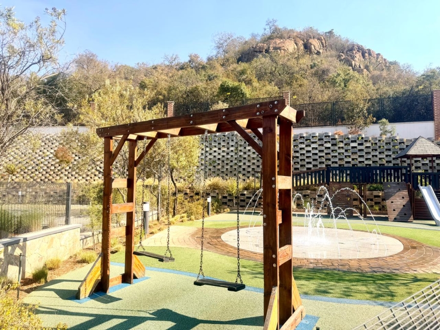 2 Bedroom Property for Sale in Aspen Hills Gauteng