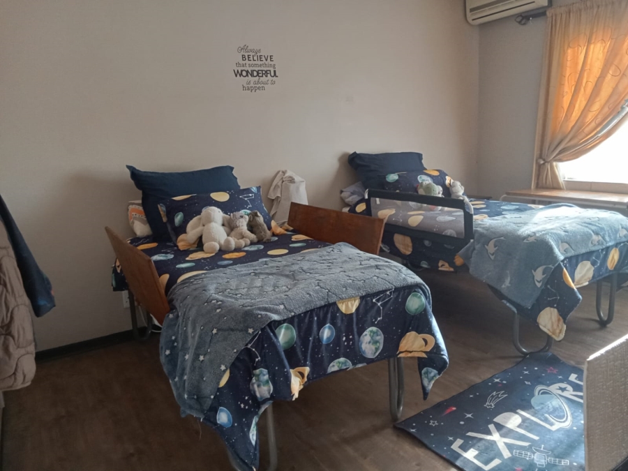 3 Bedroom Property for Sale in Staalrus Gauteng