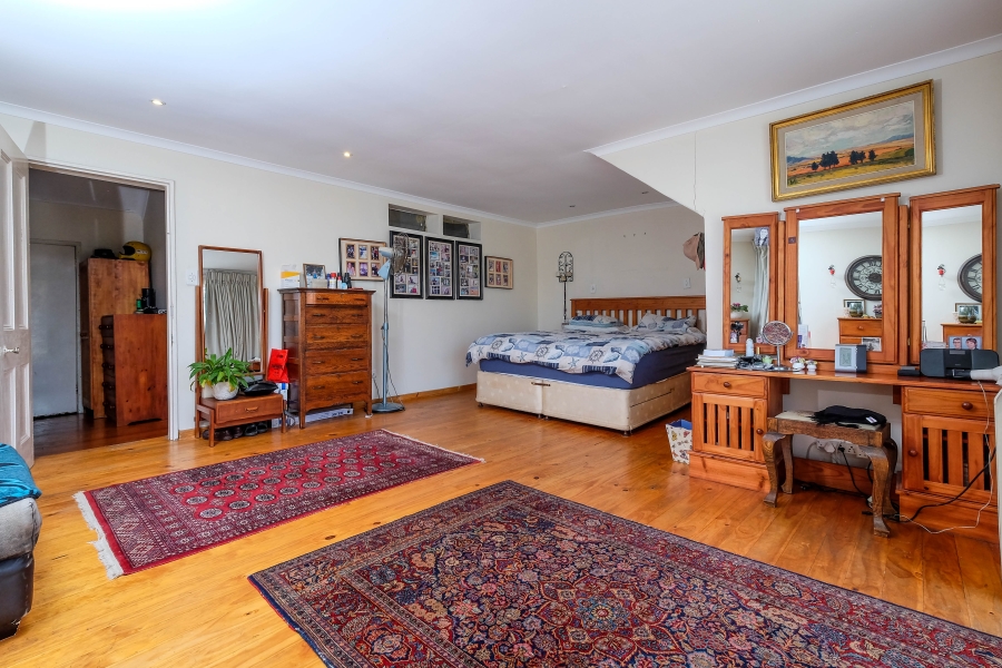 5 Bedroom Property for Sale in Parktown North Gauteng