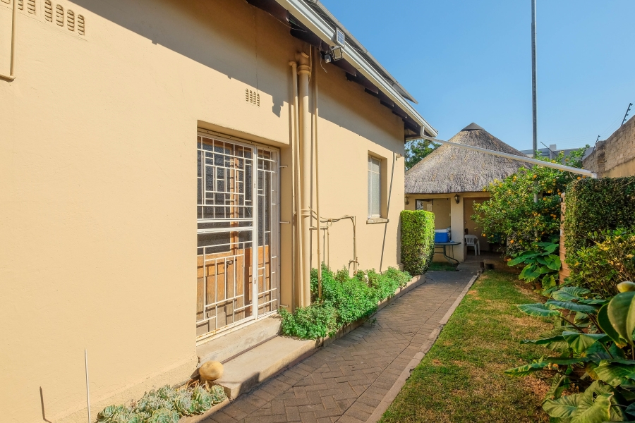 5 Bedroom Property for Sale in Parktown North Gauteng